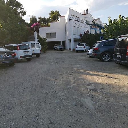 Come And Enjoy ! Cadaques Luaran gambar
