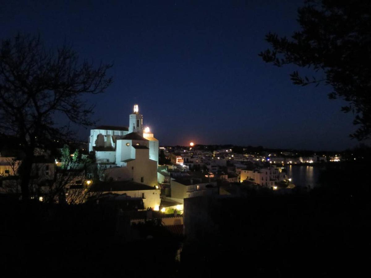 Come And Enjoy ! Cadaques Luaran gambar